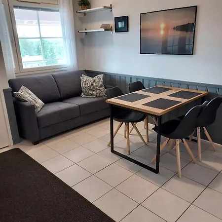 Levistar 3 Apartment *